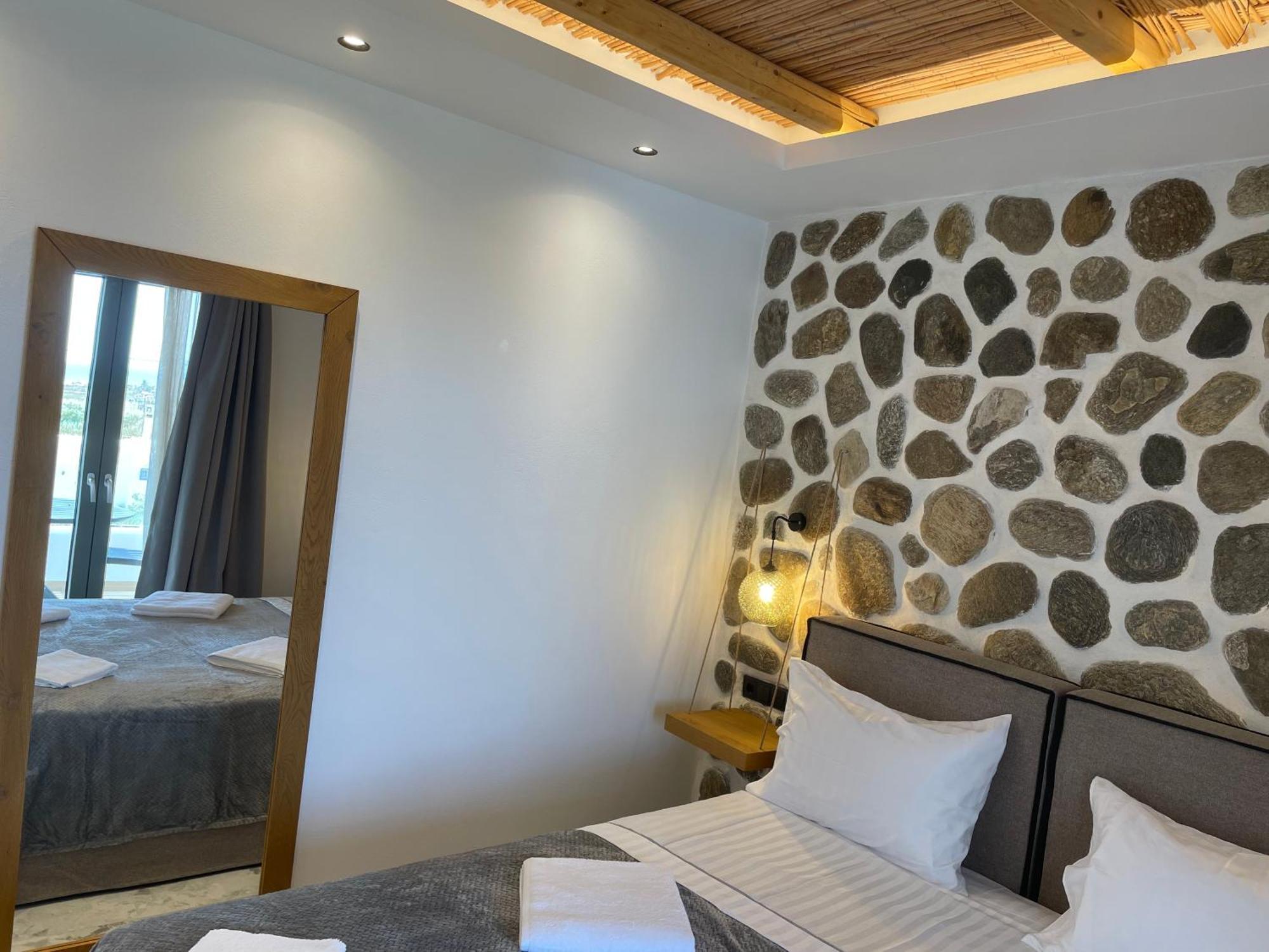 Latramys Suites Mikri Vigla Exterior photo